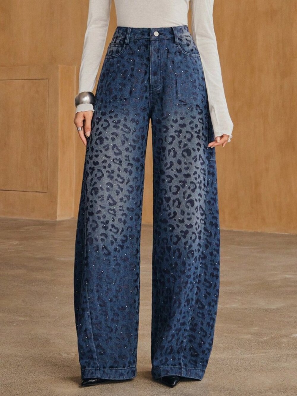 Blue Casual Women's Flocked Rhinestone Denim Straight Leg Pants - Picture 5 of 7